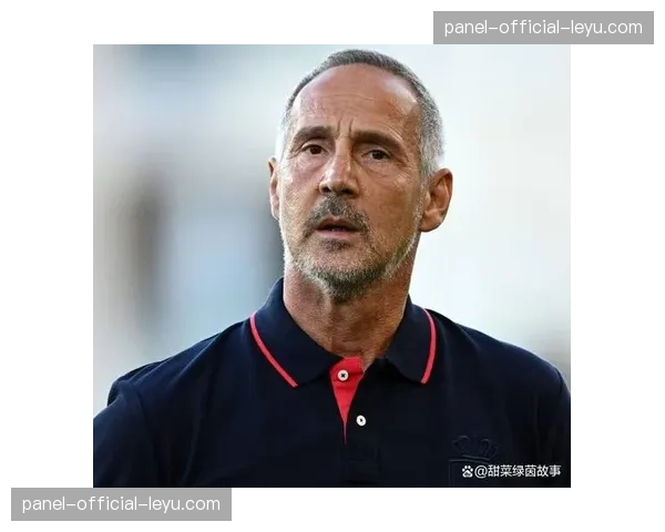 摩纳哥主帅许特尔深度访谈：解读其高压逼抢战术哲学