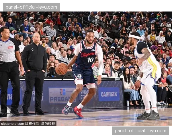 ·流媒体平台独家买下WNBA周五晚间比赛转播权